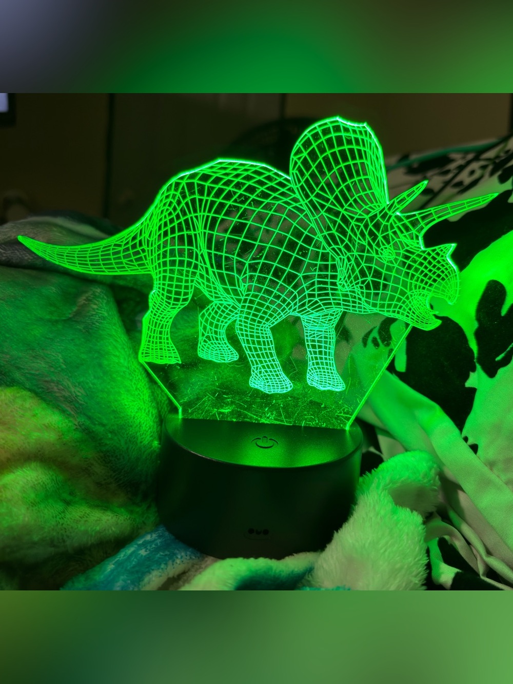 3D Dinosaur LED Night Light with Remote & Color Changing Base - Picture 2 of 4